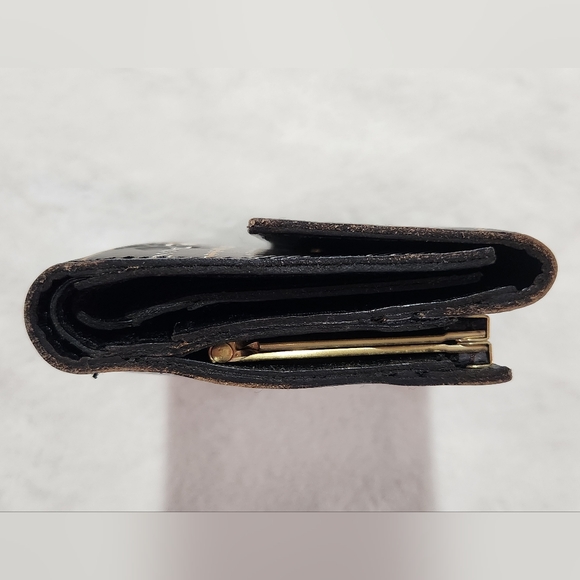 Patricia Nash Woodstock Leather Frame Wallet, Black & White Plaid - Picture 5 of 10